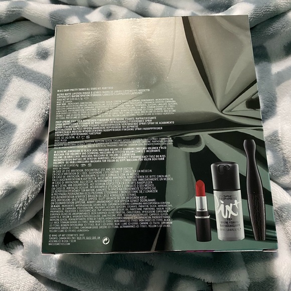 MAC set - Picture 2 of 2